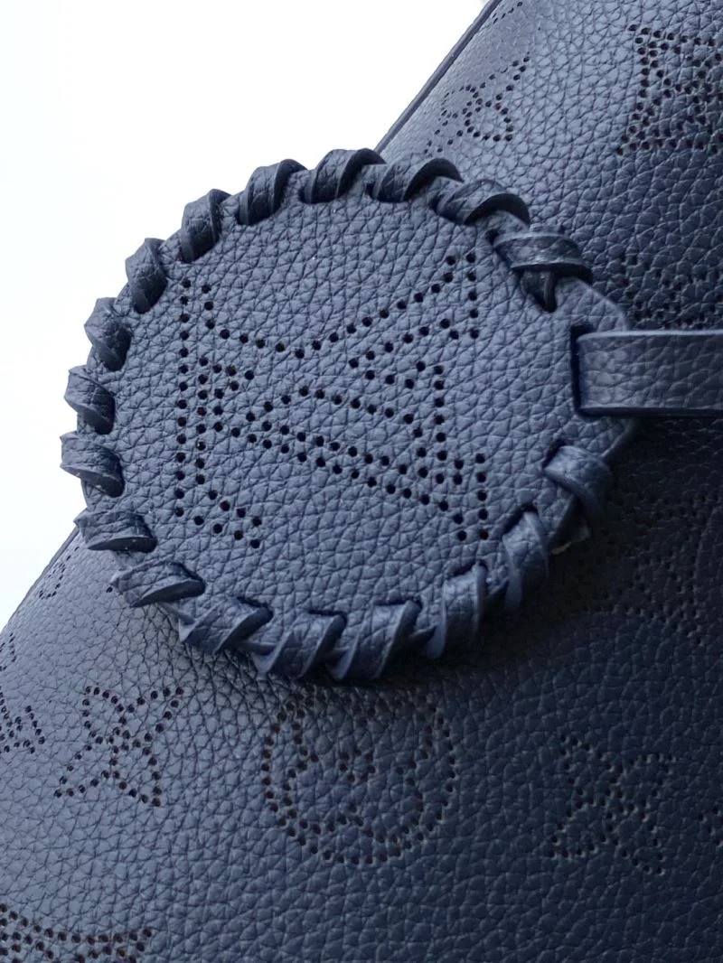 Durable Louis Vuitton Shopping Bags 42445