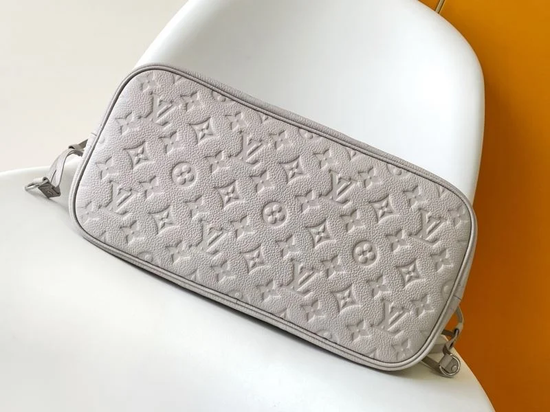 HighQuality Louis Vuitton Shopping Bags 42438