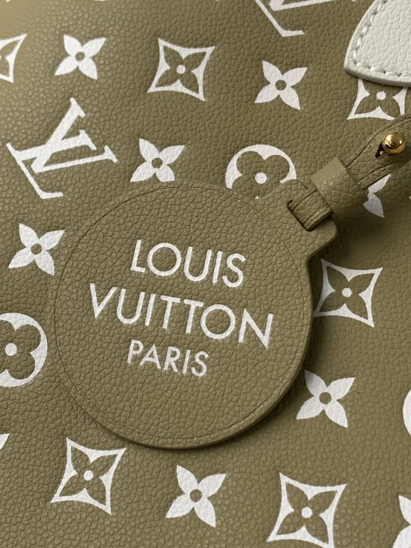 Minimalist Louis Vuitton Shopping Bags 42455