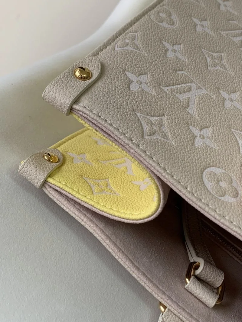 Elegant Louis Vuitton Shopping Bags 42446
