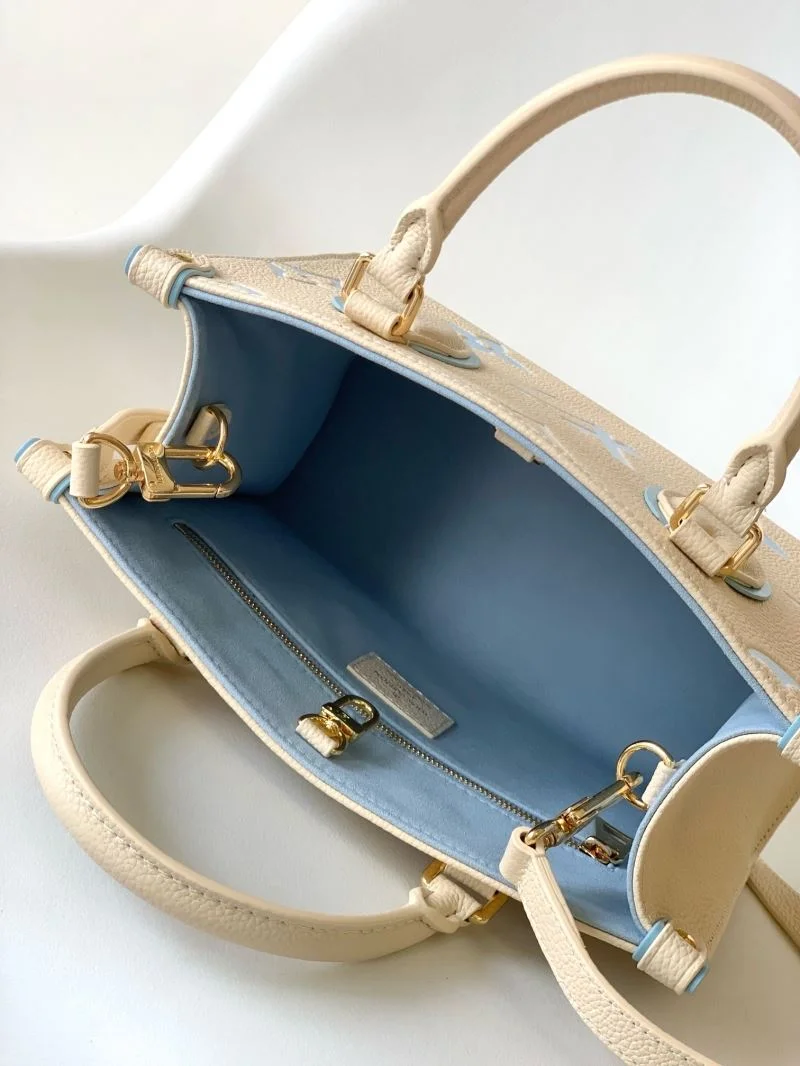 Bold Louis Vuitton Shopping Bags 42450