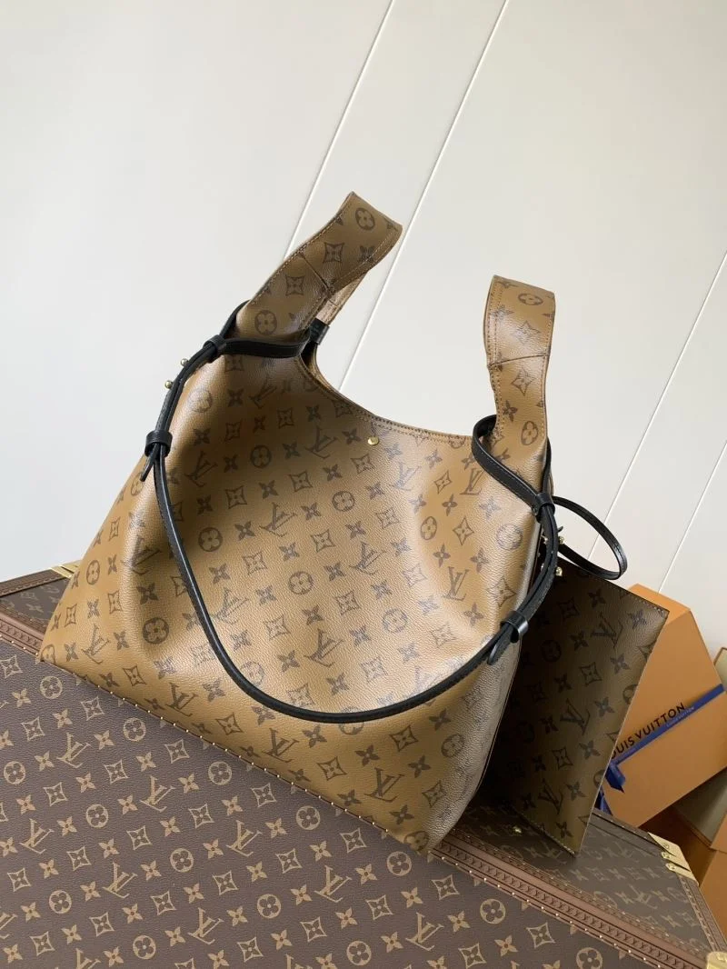 Louis Vuitton Shopping Bags WellDesigned 42430