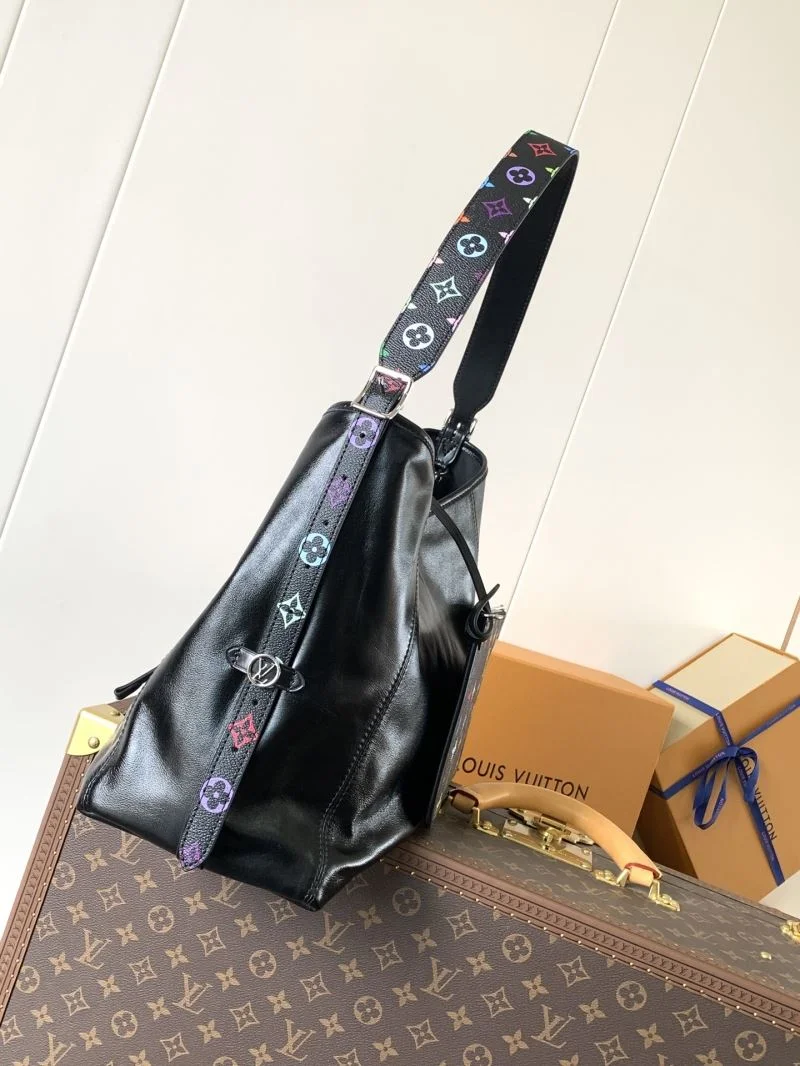 Sleek Louis Vuitton Shopping Bags 42425