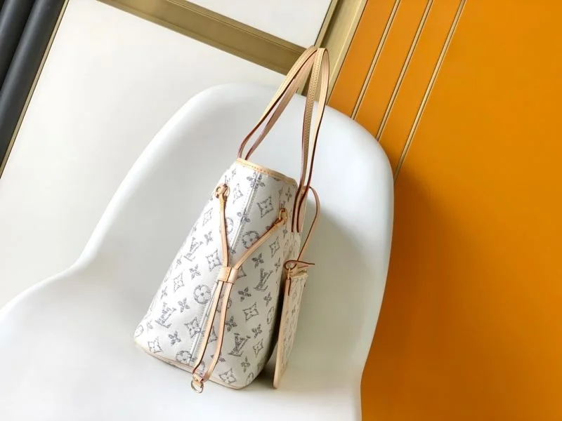Lightweight Louis Vuitton Shopping Bags 41903
