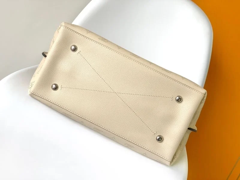 Louis Vuitton Shopping Bags FashionForward 41905
