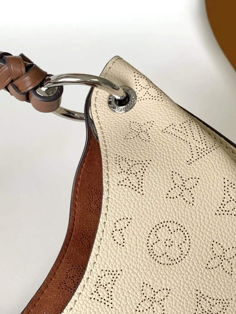 Louis Vuitton Shopping Bags FashionForward 41905