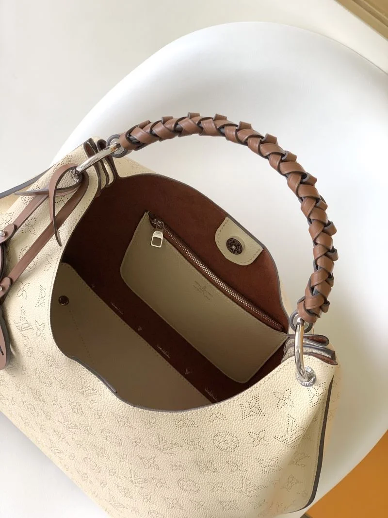 Louis Vuitton Shopping Bags FashionForward 41905