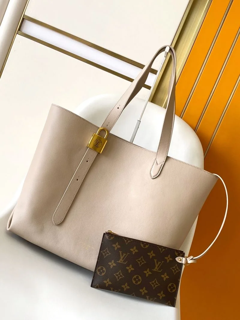 Louis Vuitton Shopping Bags Colorful 41921