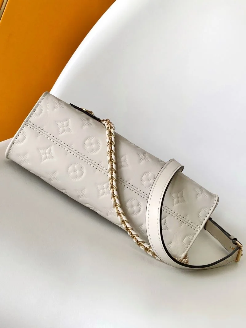 Supportive Louis Vuitton Shopping Bags 41885