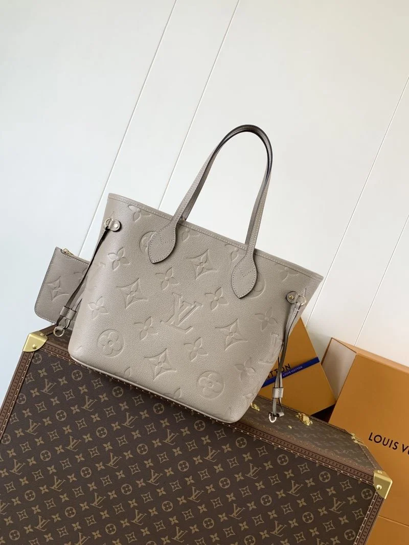 Fashionable Louis Vuitton Shopping Bags 41923