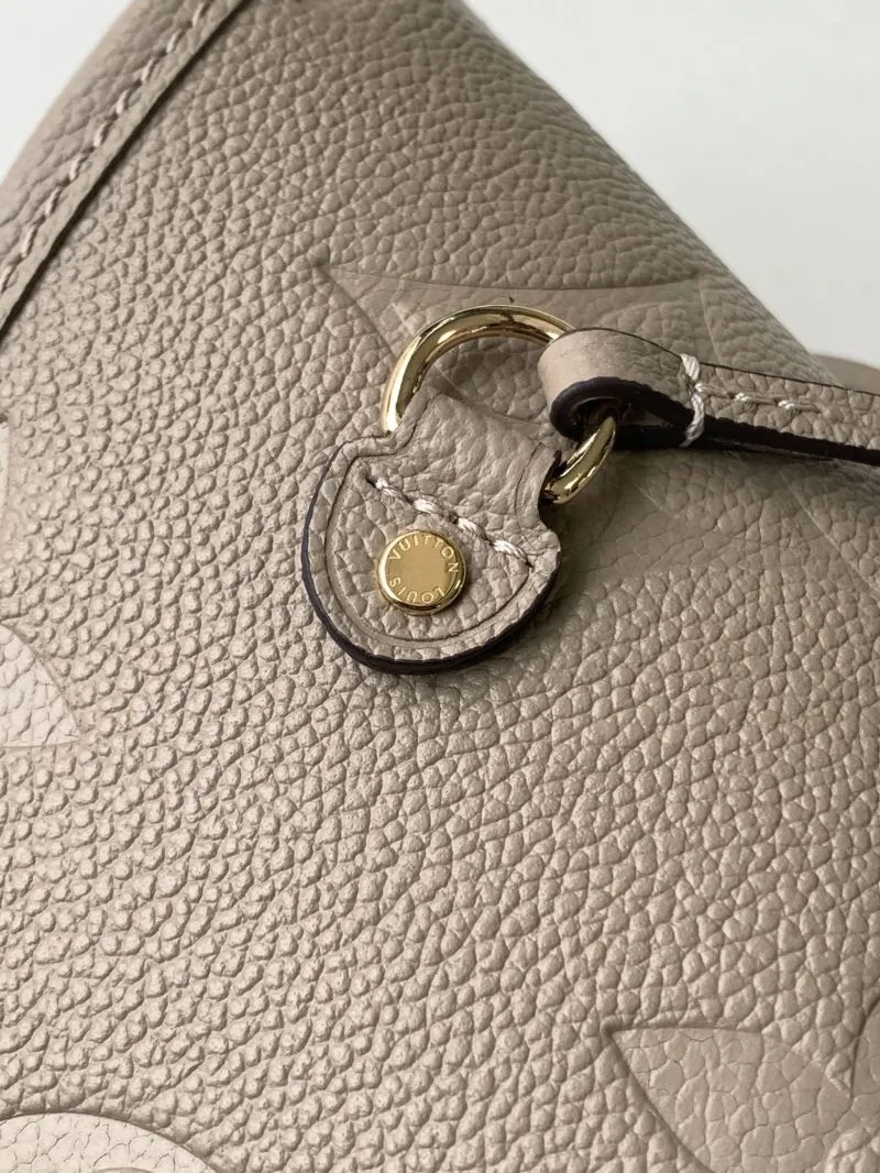 Fashionable Louis Vuitton Shopping Bags 41923