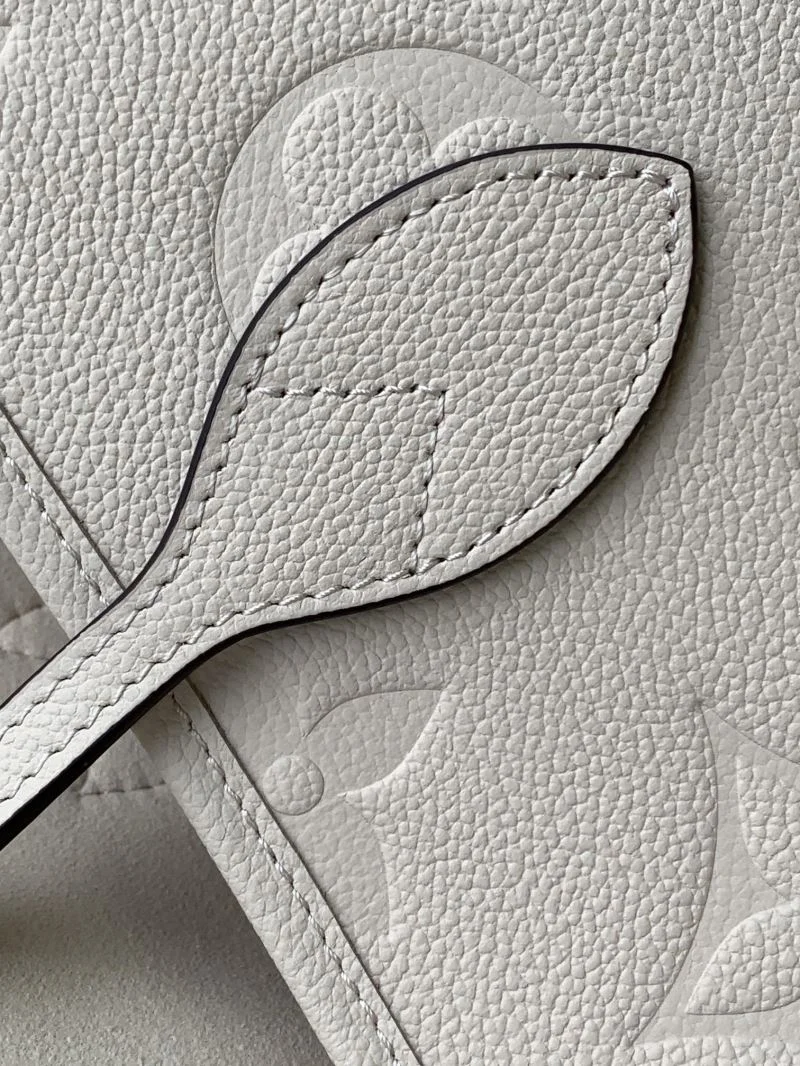 Louis Vuitton Shopping Bags FreshLook 41918