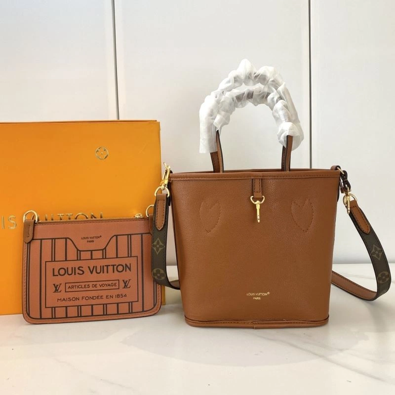 Lightweight Louis Vuitton Shopping Bags 87437