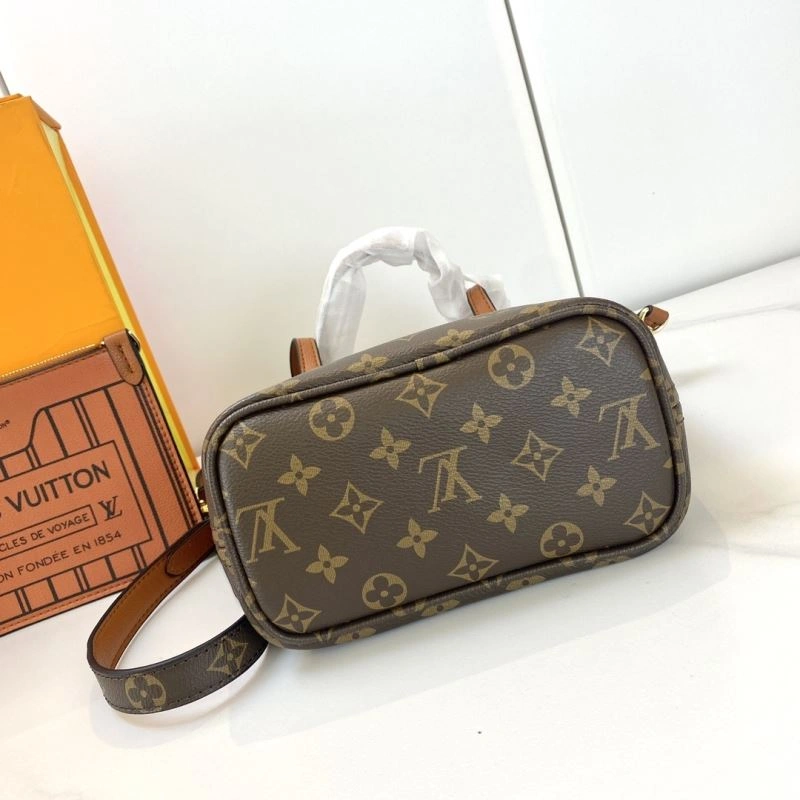 Lightweight Louis Vuitton Shopping Bags 87437