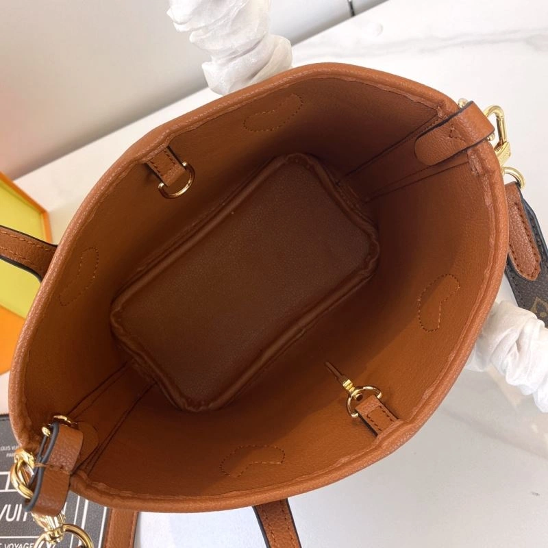 Lightweight Louis Vuitton Shopping Bags 87437