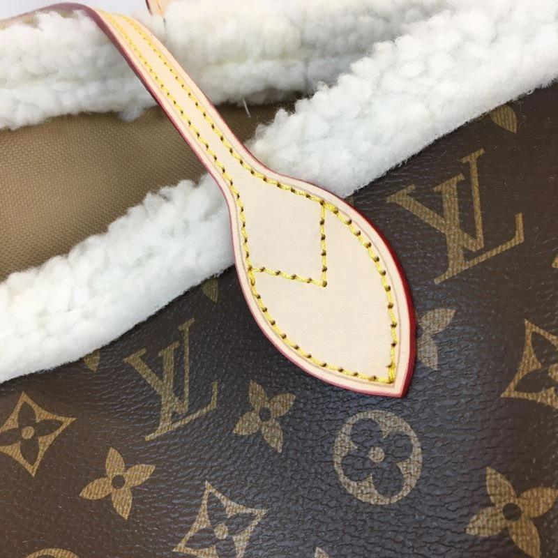 FreshLook Louis Vuitton Shopping Bags 87409
