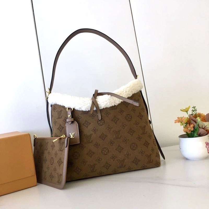 Casual Louis Vuitton Shopping Bags 87396