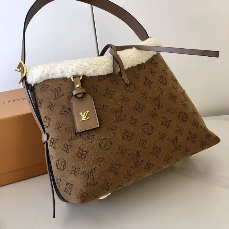Casual Louis Vuitton Shopping Bags 87396