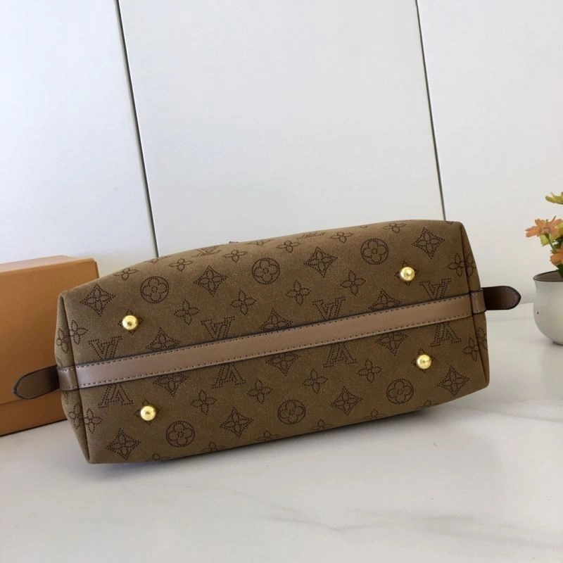 Casual Louis Vuitton Shopping Bags 87396