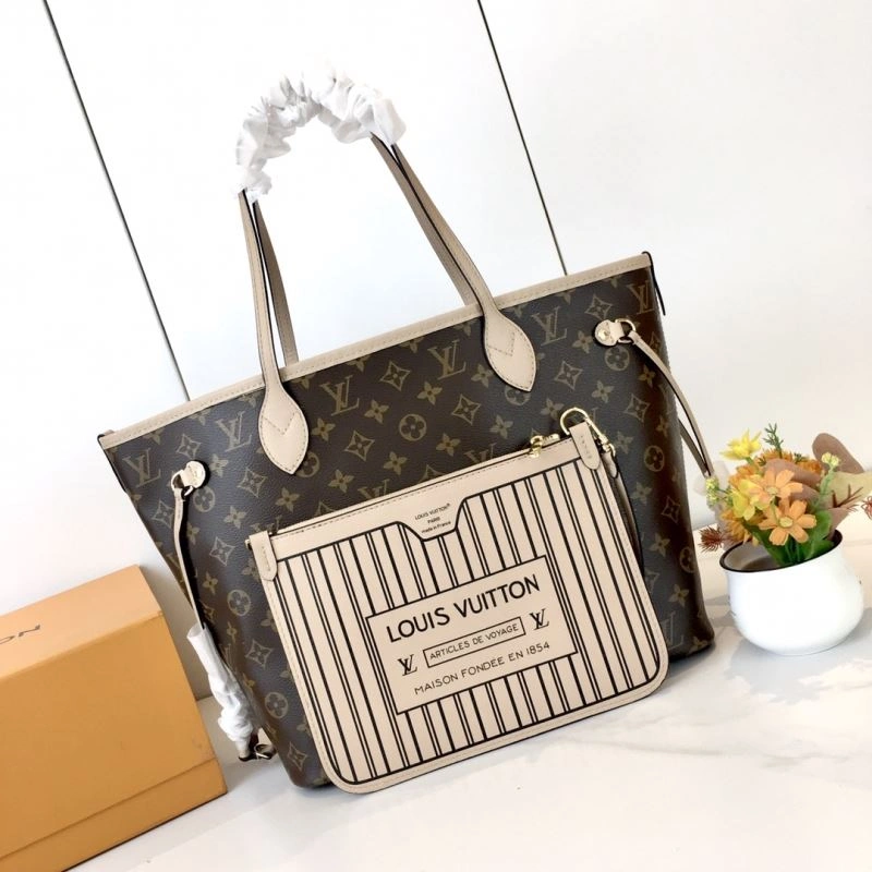 Compact Louis Vuitton Shopping Bags 87391