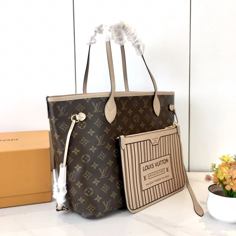 Compact Louis Vuitton Shopping Bags 87391