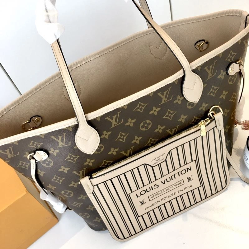 Compact Louis Vuitton Shopping Bags 87391