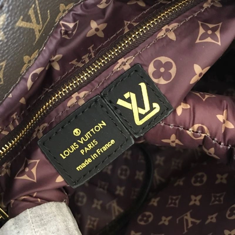 OnTrend Louis Vuitton Shopping Bags 87386