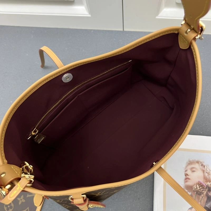 Sophisticated Louis Vuitton Shopping Bags 83536
