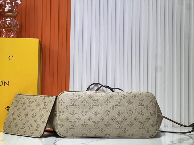 Louis Vuitton Shopping Bags Practical 80139