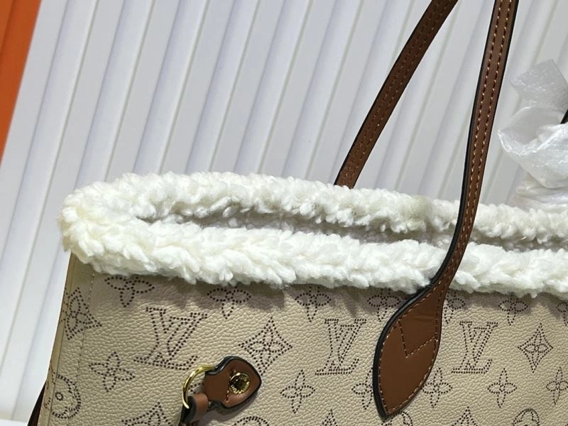 Louis Vuitton Shopping Bags Practical 80139