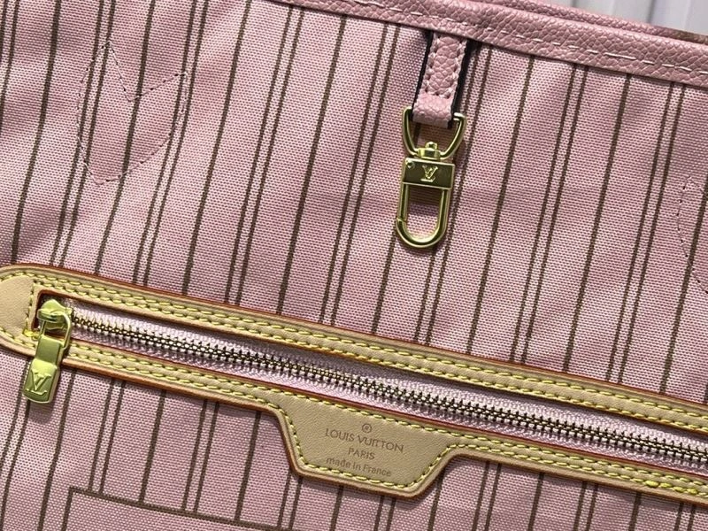 GoodFit Louis Vuitton Shopping Bags 80126