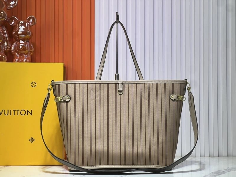 Fashionable Louis Vuitton Shopping Bags 80127