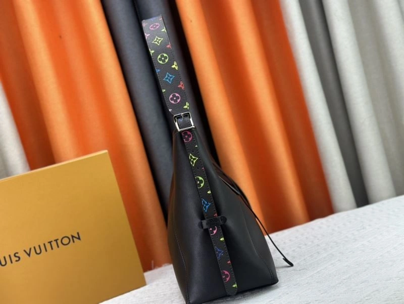 Louis Vuitton Shopping Bags ComfortFit 80120