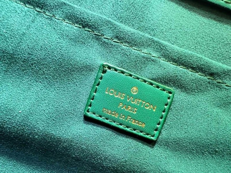 Louis Vuitton Shopping Bags SunProtective 80117
