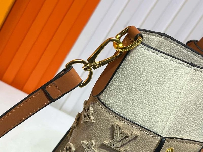 TopPick Louis Vuitton Shopping Bags 80135