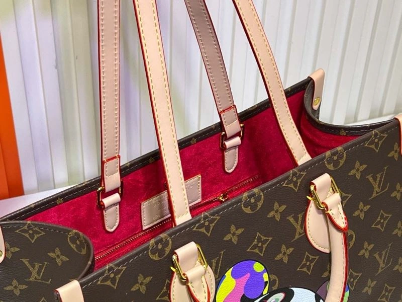 Breathable Louis Vuitton Shopping Bags 80154