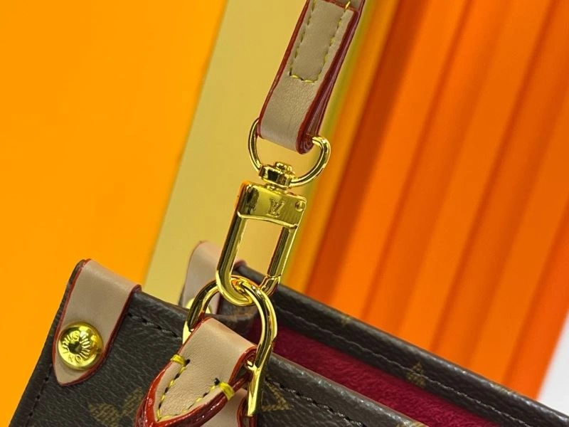 Louis Vuitton Shopping Bags Trendsetting 80112