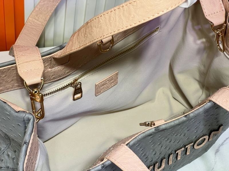 Elegant Louis Vuitton Shopping Bags 80111