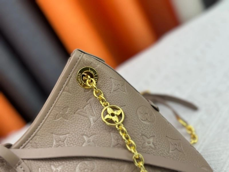 RelaxedFit Louis Vuitton Shopping Bags 80129