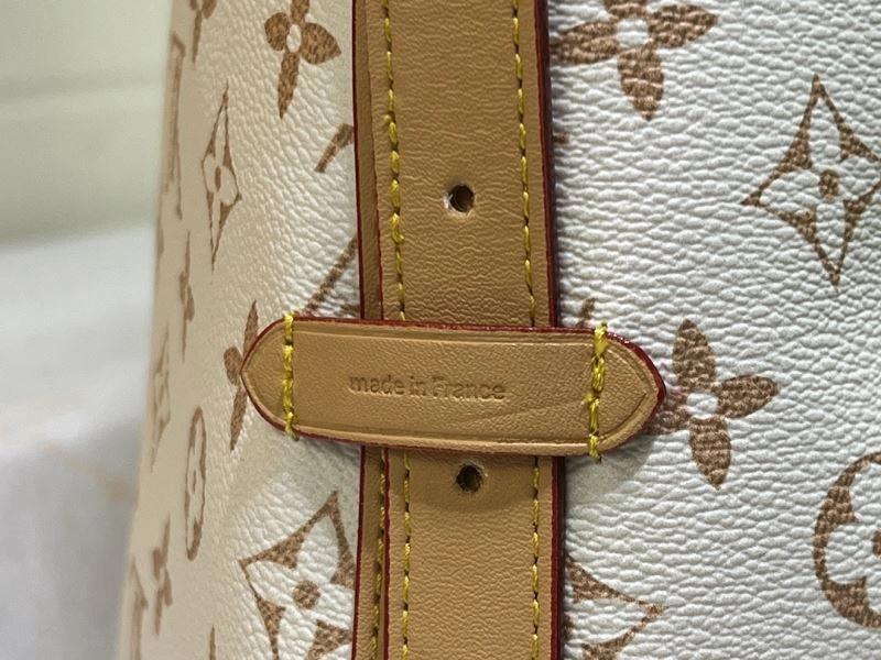 Louis Vuitton Shopping Bags Breathable 80108