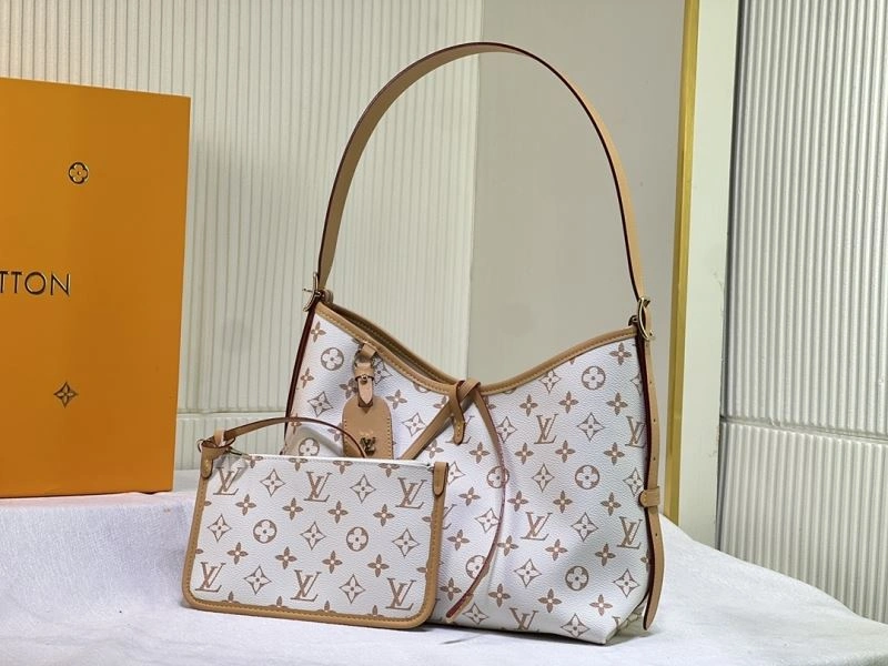 Breathable Louis Vuitton Shopping Bags 80105
