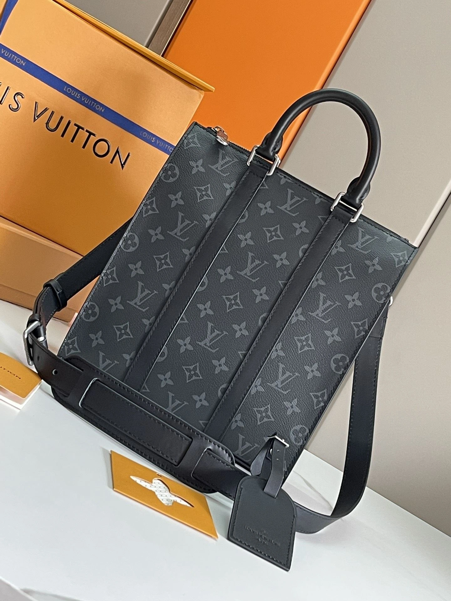 Louis Vuitton Shopping Bags Neat 91818