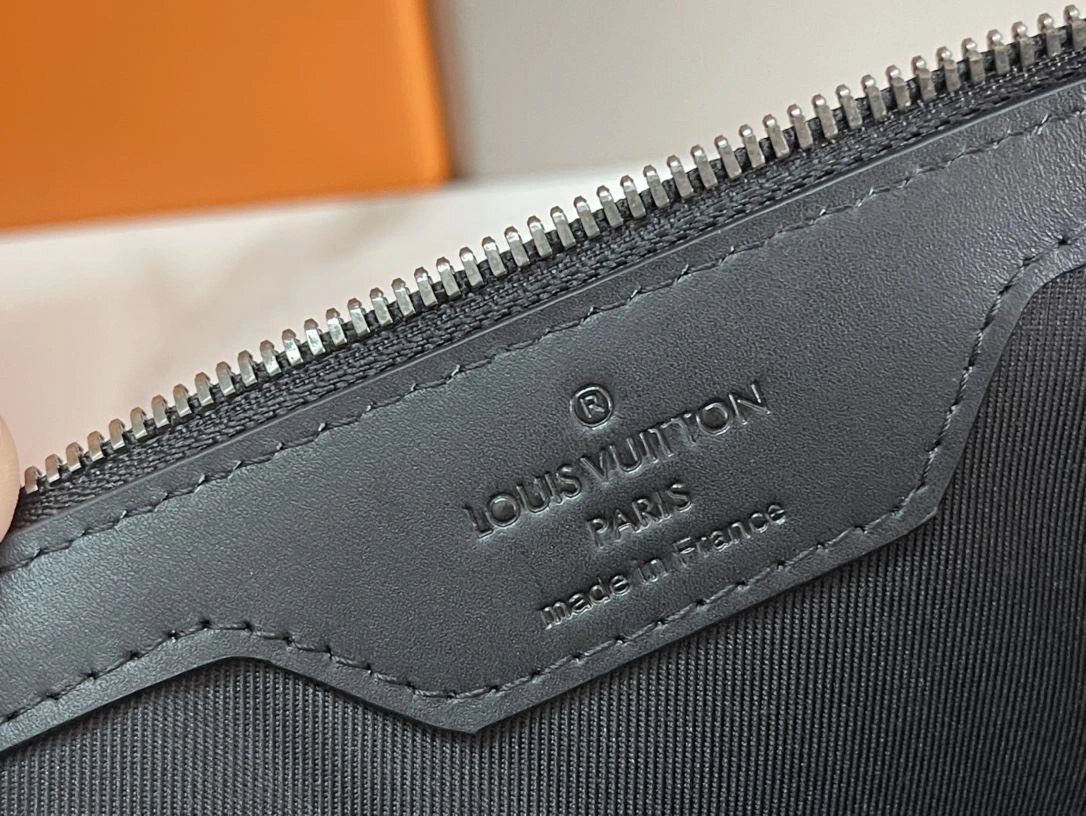 Louis Vuitton Shopping Bags Neat 91818