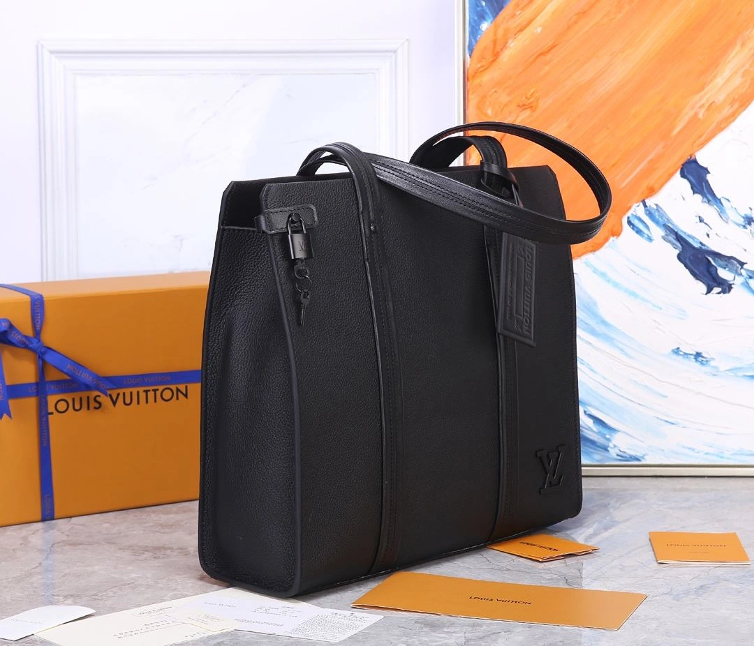Louis Vuitton Shopping Bags MoistureWicking 91800