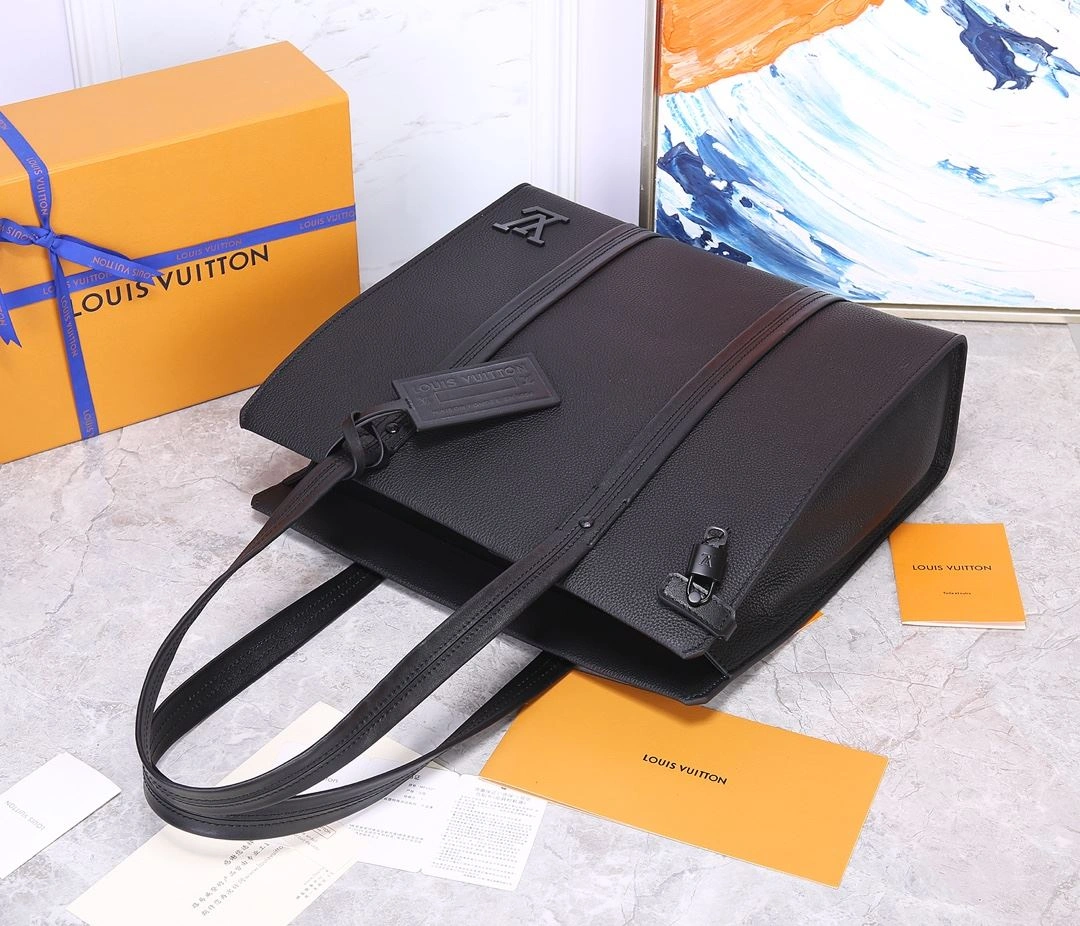 Louis Vuitton Shopping Bags MoistureWicking 91800