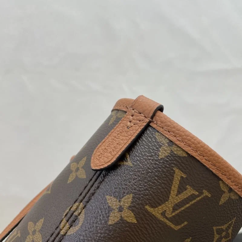 ZeroBulk Louis Vuitton Shopping Bags 41720