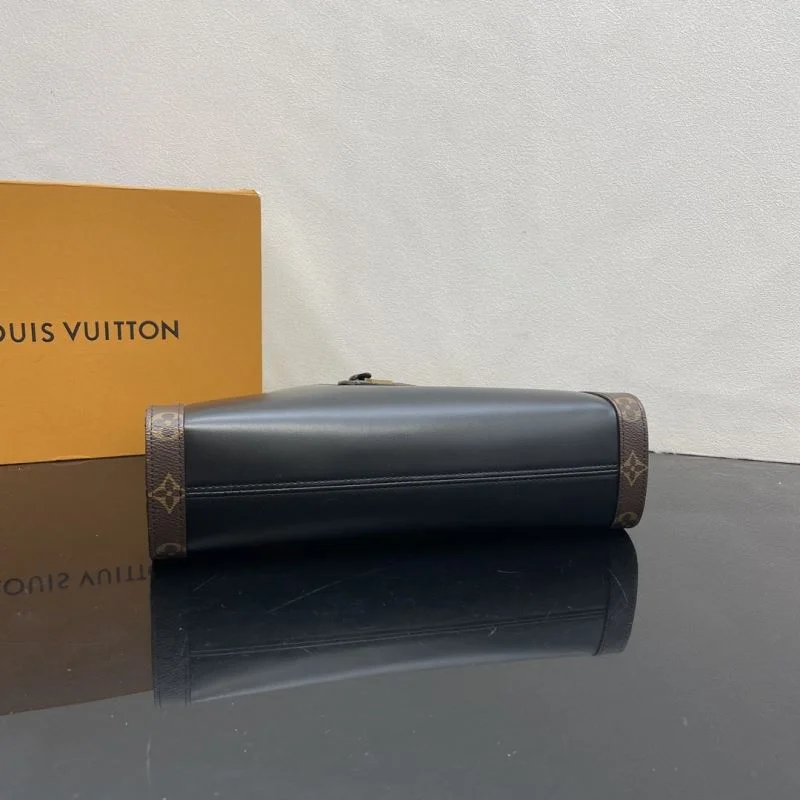 Casual Louis Vuitton Shopping Bags 41762