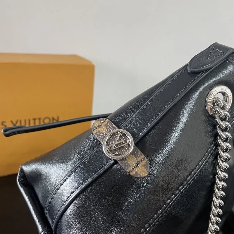 Louis Vuitton Shopping Bags ZipUp 41600