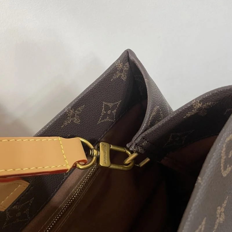 Casual Louis Vuitton Shopping Bags 41527