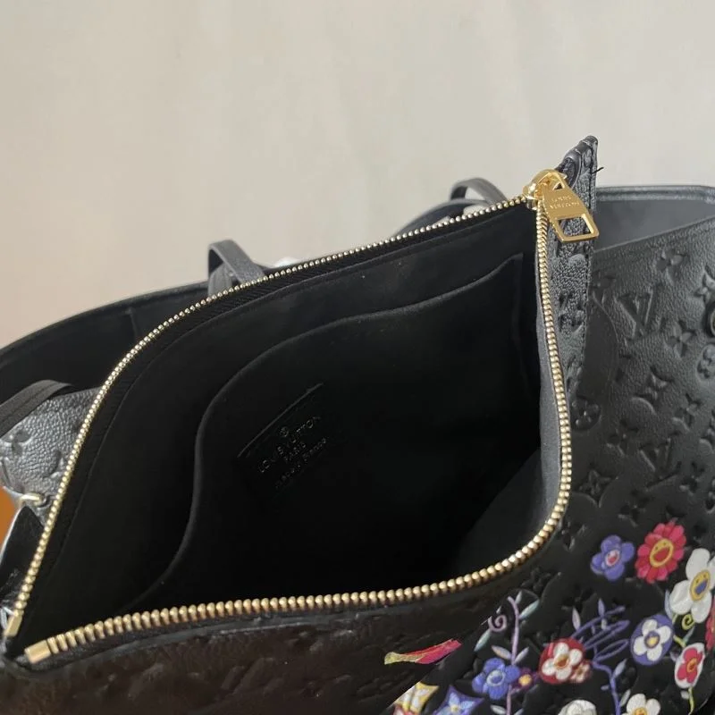 Louis Vuitton Shopping Bags SportInspired 41520